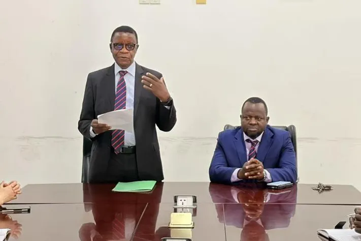 赞比亚大学孔子学院举办第二届赞比亚教育部在职教师中文脱产班开班仪式1