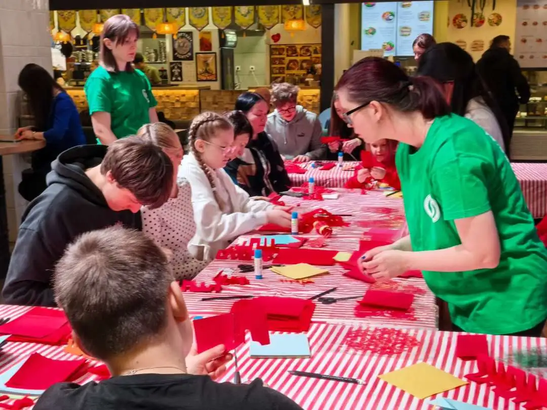 俄罗斯克拉斯诺亚尔斯克阿斯塔菲耶夫国立师范大学孔子学院联合举办中国文化日活动2