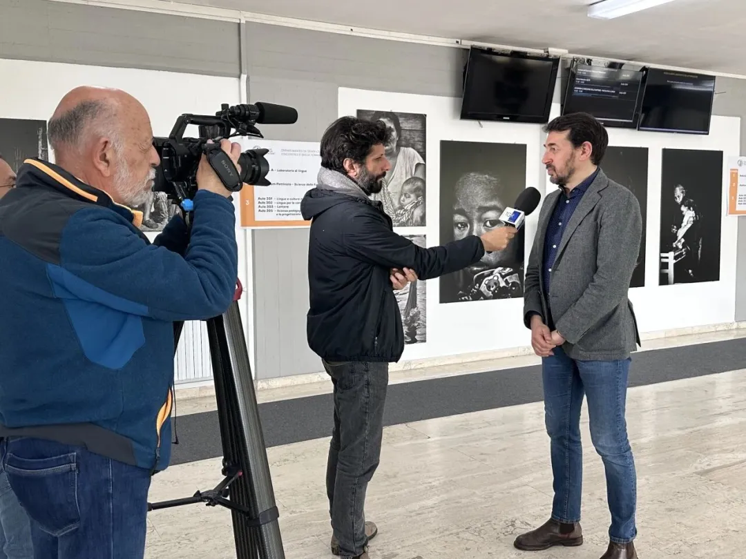 意大利恩纳&ldquo;科雷&rdquo;大学孔子学院接受意大利广播电视公司西西里大区电视台专访1