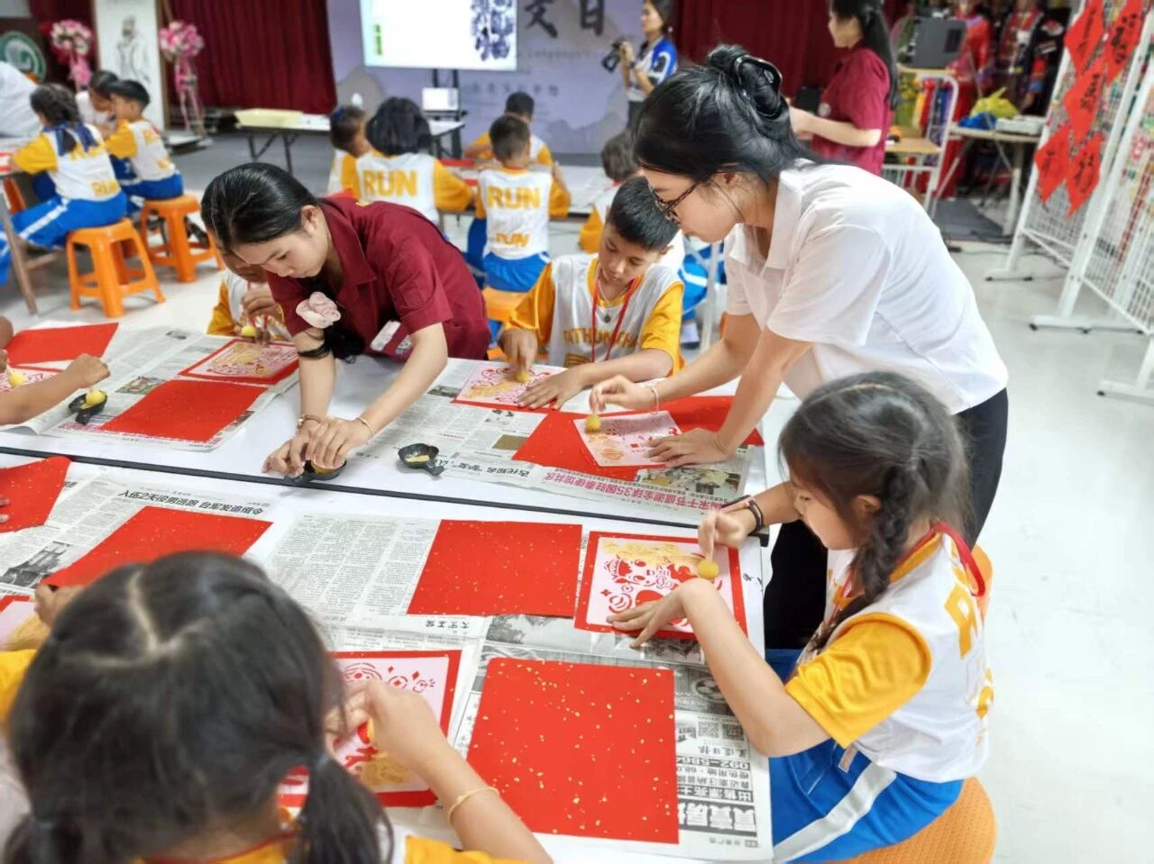 泰国宋卡王子大学孔子学院举办系列文化营活动1 图片
